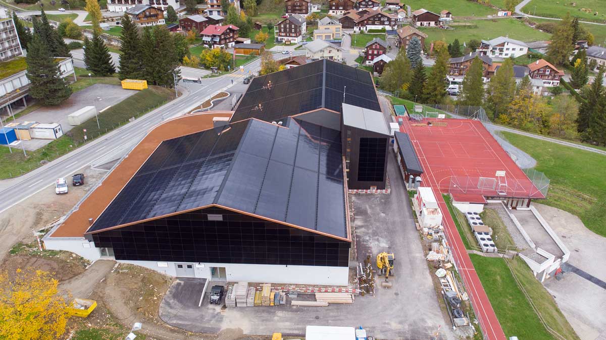 Center Fontauna in Disentis wird mit Solarstrom versorgt